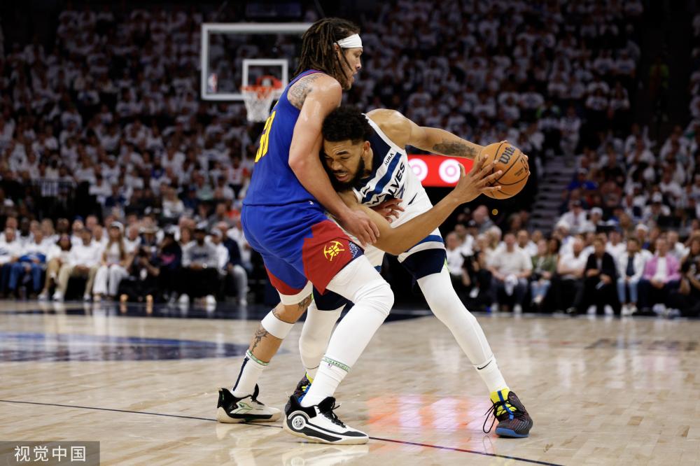 球员与普通 球员与普通